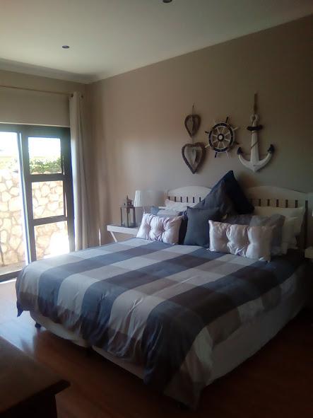 5 Bedroom Property for Sale in Myburgh Park Western Cape